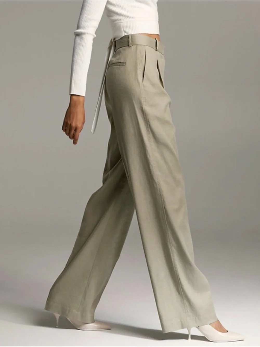 Aritzia Baratin Linen High-Waisted Pants
